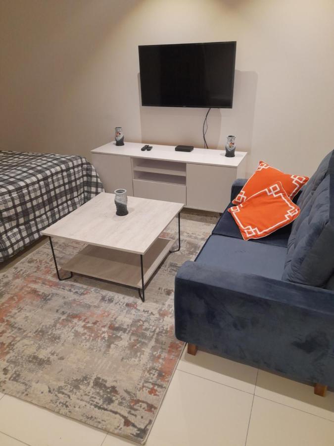 The Lennox D-Plus Apartments アクラ エクステリア 写真